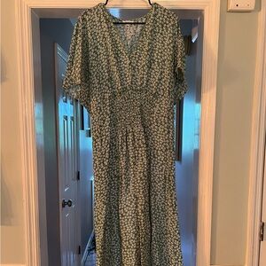 Chic Soul, green midi dress